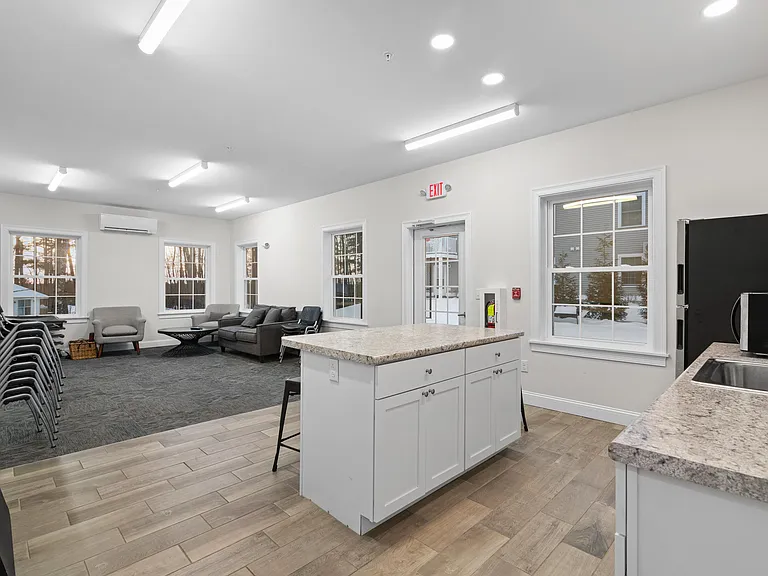 Cumberland Woods Apartments — Photo 20