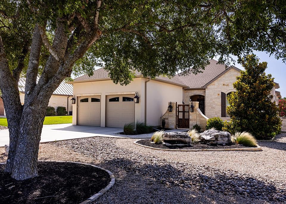 1st image of 3116 Pinnacle Club Dr E
