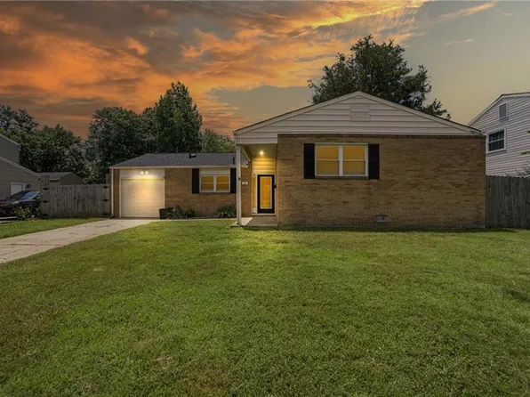 18 Banister Dr, Hampton, VA 23666