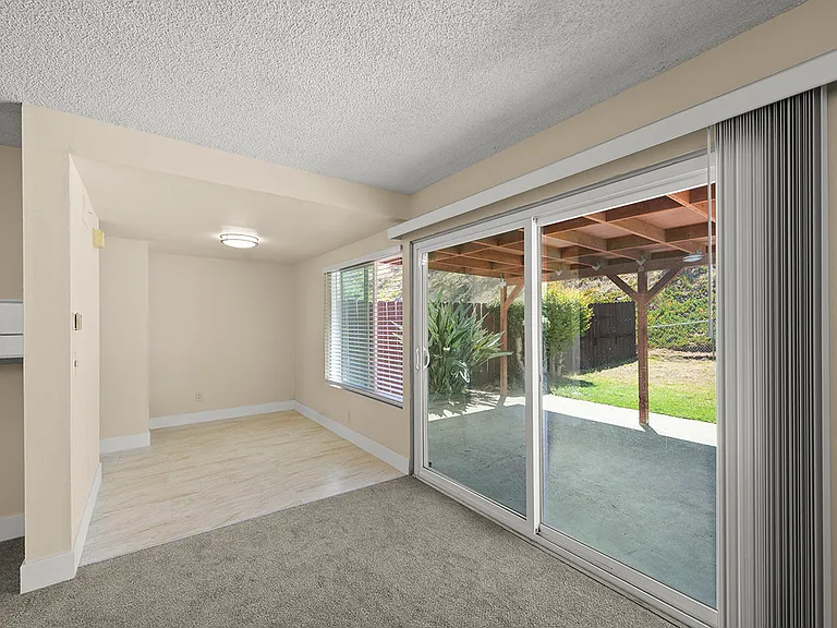 1923 Terrakappa Ave — Photo 5