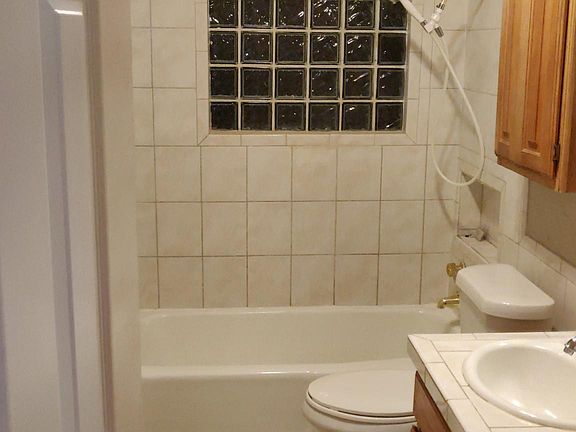 4th image of 5309 Roberta Dr