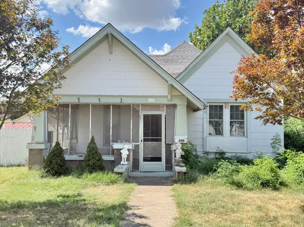 600 4th St, Monett, MO 65708