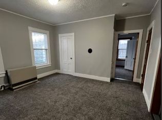 628 2nd St #3, Manchester, NH 03102