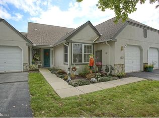 118 Hawthorne Ct, Wyomissing, PA