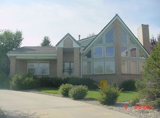 7472 Routt Ln, Arvada, CO 80005