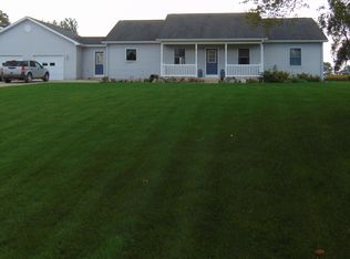 2225 Ottawa Trl, Hastings, MI 49058