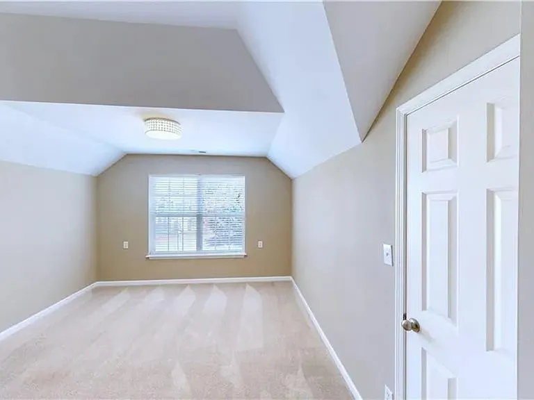 3048 Sycamore Point Trl — Photo 35