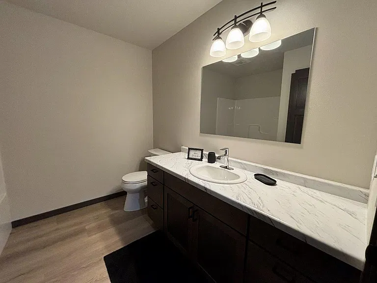 WestSide Apartments — Photo 14