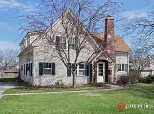 761 Highland Ave, Barrington, IL