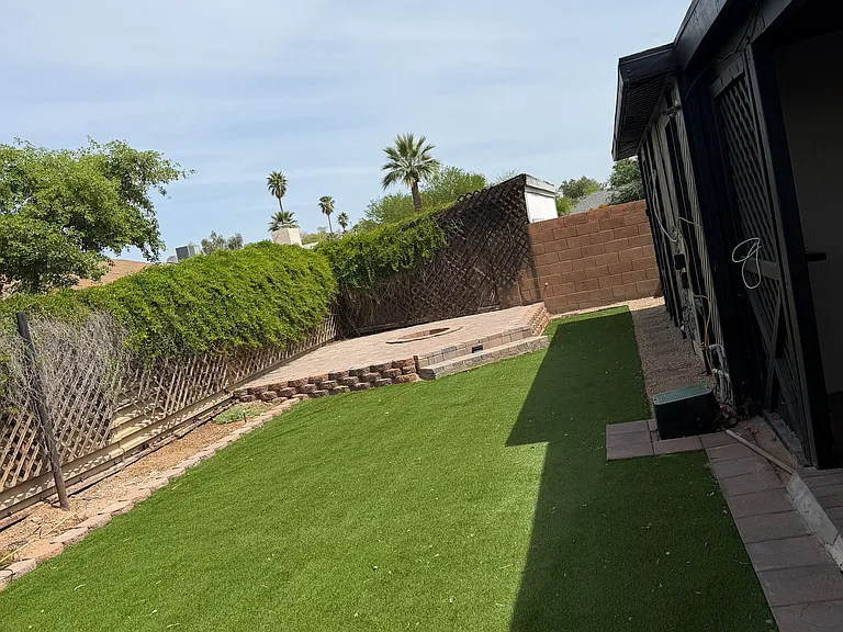 2060 W Devonshire Cir — Photo 17