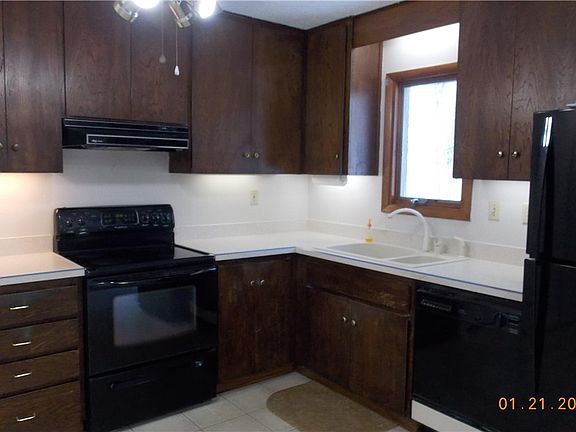 4th image of 20308 Westwood Dr