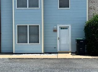 921 Hilltop Dr, Woodstock, VA 22664