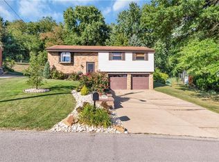 1009 Fiddleback Dr, Mc Kees Rocks, PA 15136