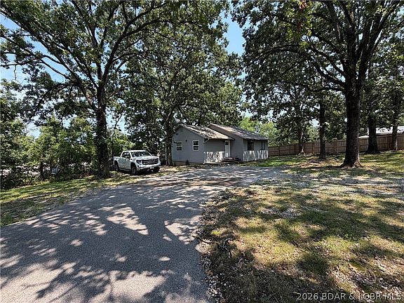 3rd image of 964 Murphy Rd
