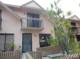 1047 SW 2nd St #5, Miami, FL 33130