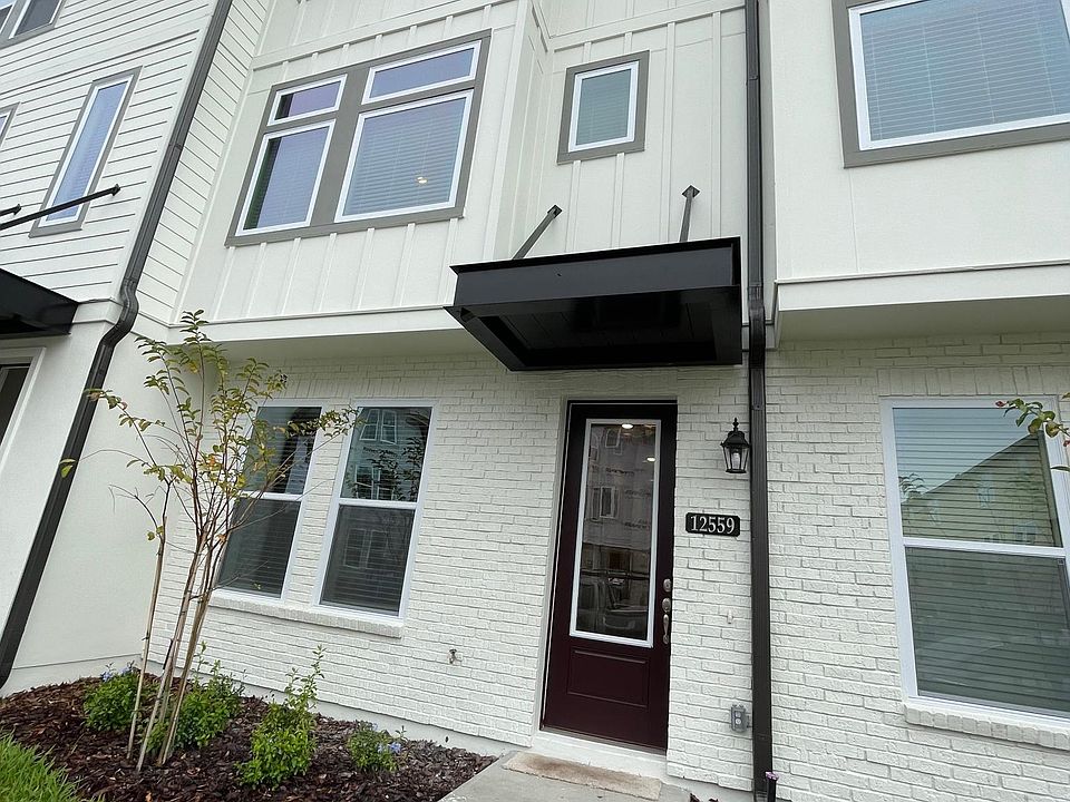 1st image of 12559 Wilstatter Ave