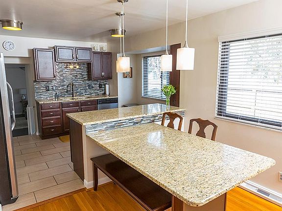 4th image of 7814 Asbury Hills Dr