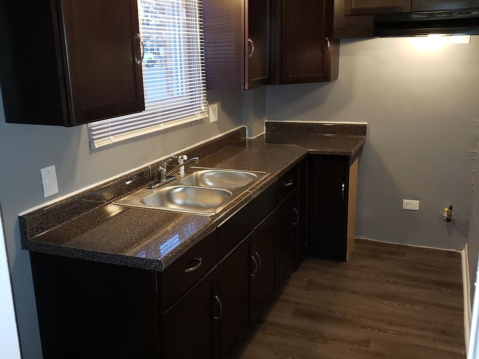 1st image of 4310 Amelia Ave APT 4