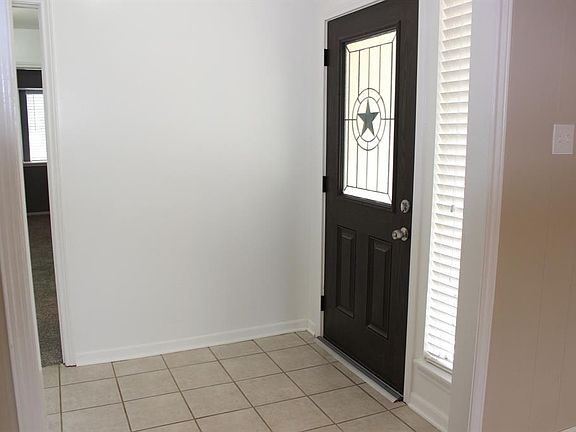 4th image of 1139 Bournewood Dr