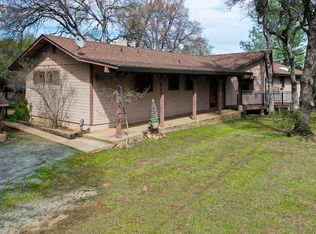 10288 Chances R Rd, Penn Valley, CA 95946