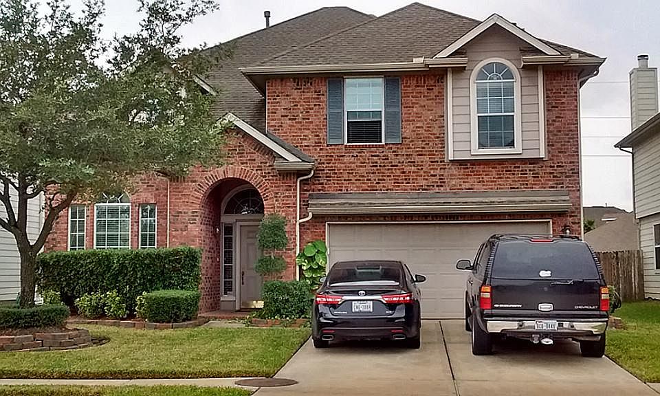 1st image of 2111 Chelsea Vale Dr