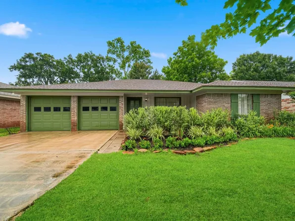 10658 Northbrook Dr, Houston, TX 77043