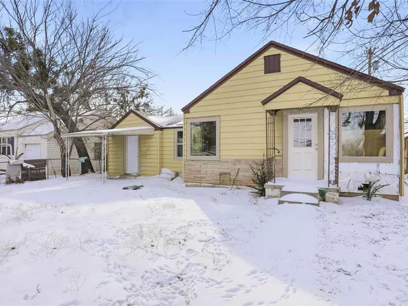 115 NE Bell Dr, Lawton, OK 73507