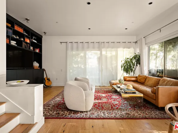 1200 N Sweetzer Ave Unit 1, West Hollywood, CA 90069