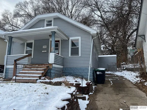 1010 S 35th St, Omaha, NE 68105