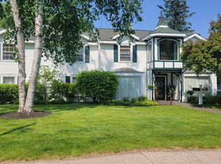 1230 N Superior St, Antigo, WI 54409