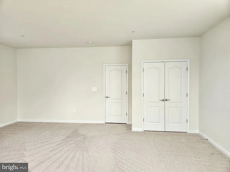 44115 Peirosa Ter — Photo 12