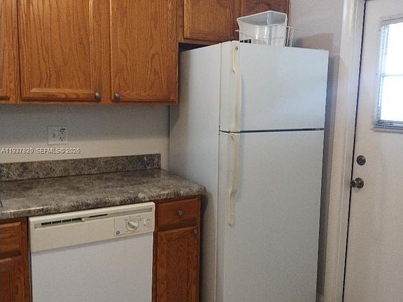 2nd image of 2440 SW 81st Ave APT 402
