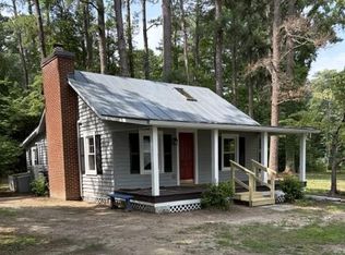 809 Salisbury Park Rd, Hague, VA 22469