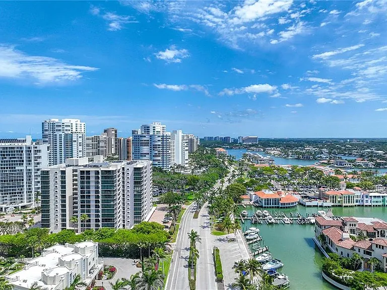 4031 Gulf Shore Blvd N #55 — Photo 34