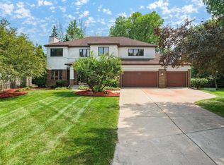 988 Newhaven Cir, Sun Prairie, WI 53590