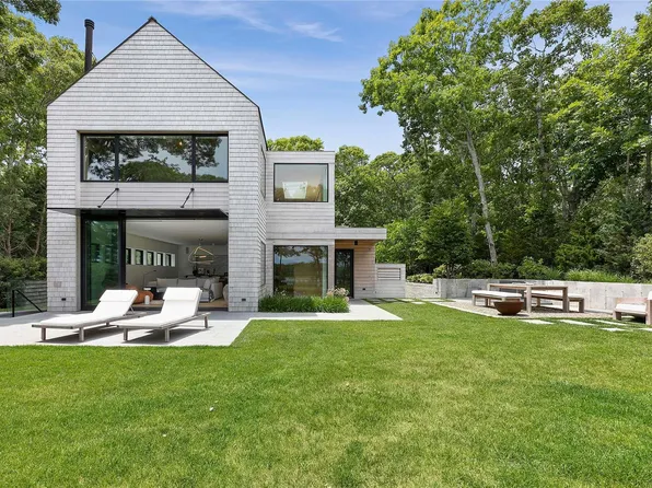 1335 Fleetwood Road, Cutchogue, NY 11935