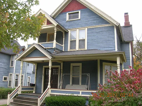 302 Douglas Ave #2 Photo 1