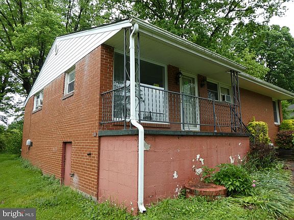 2nd image of 306 Lesco Blvd