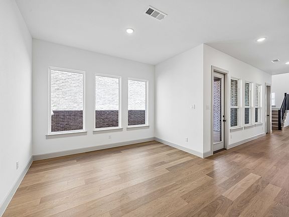 7th image of this home