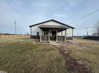 28432 203rd Ave, Cincinnati, IA 52549