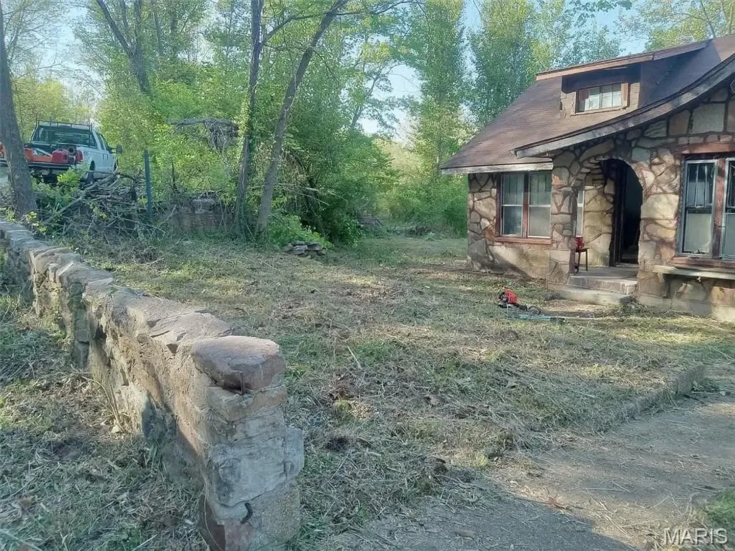 Fixer Upper with Character! $690 month — Photo 4