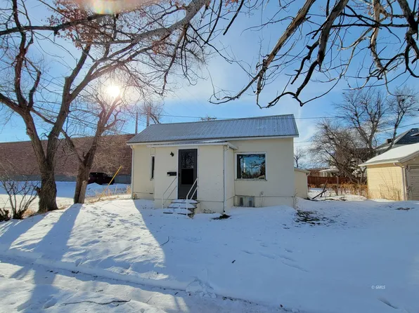 113 W Borden St, Glendive, MT 59330