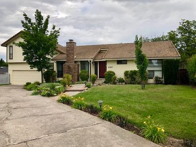 2997 Pennington Dr, Medford, OR, 97504