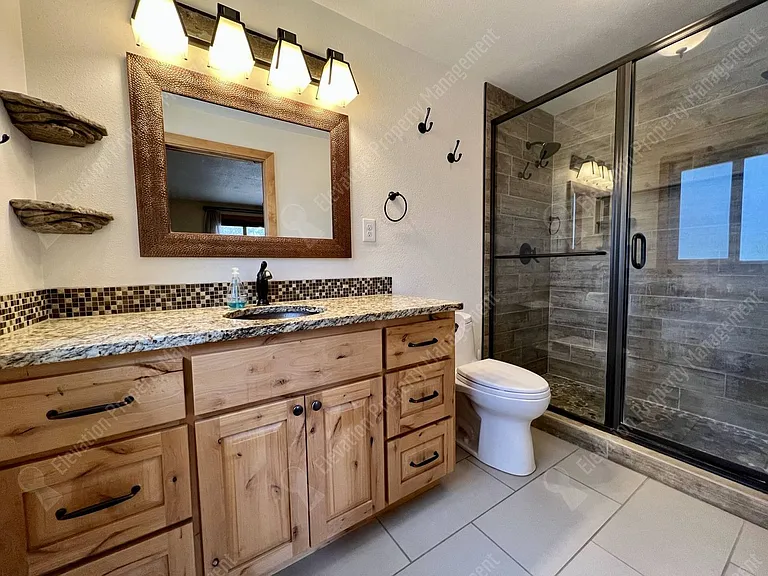 61121 Echo Hollow Rd — Photo 13