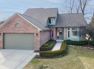3640 McComb, Rochester Hills, MI 48307