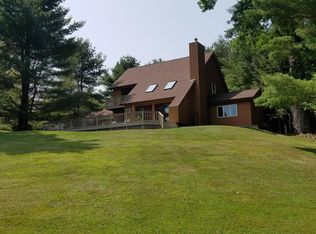 21 Mirror Lake Way, Whitehall, NY 12887