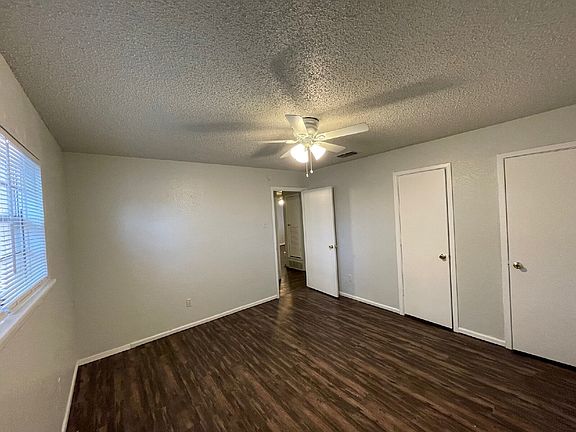 3rd image of 7206 Avenue W #A