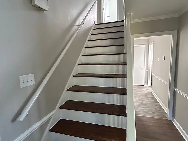 733 Marlee Dr — Photo 9