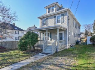 8 High St, South River, NJ