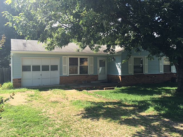 1st image of 822 Galway Ln